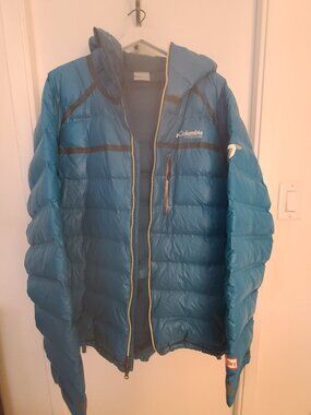 Men's Columbia puffer coat